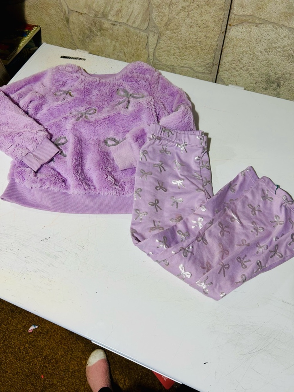Lilac Fuzzy matching Set with Metallic Bow Print